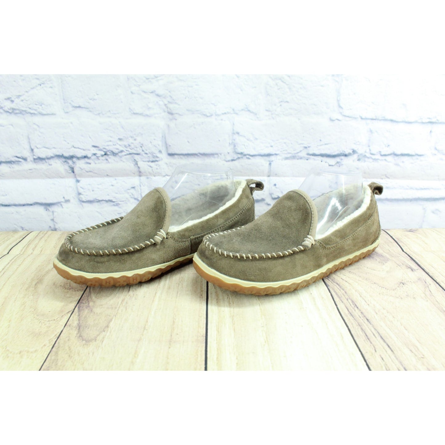 LL Bean Women's Gray Suede Fleece Lined Mountain Moccasin Slippers Size 7 M