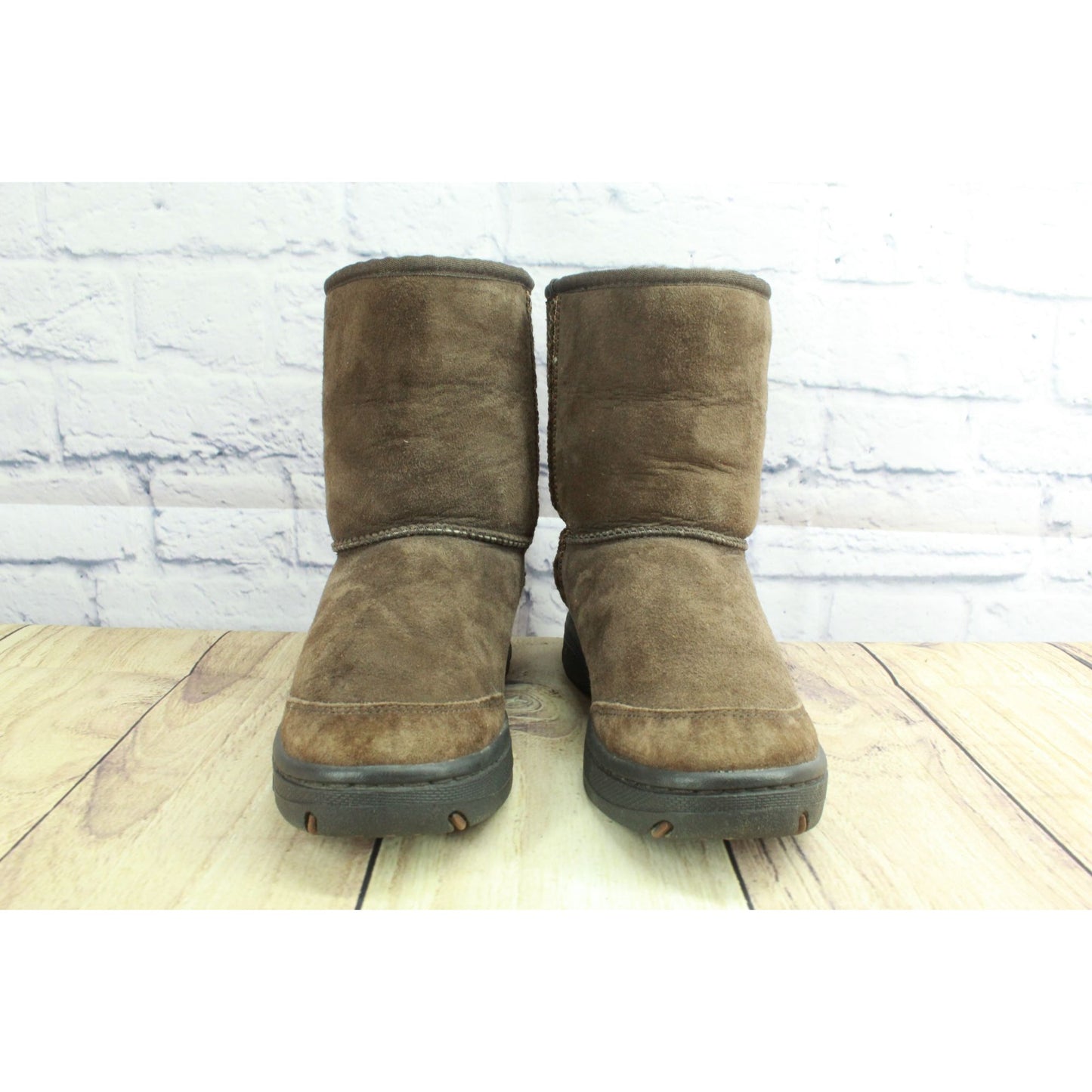 UGG  Ultimate TAS 5212 Women's Brown Suede Shearling Lined Winter Boots Size 7