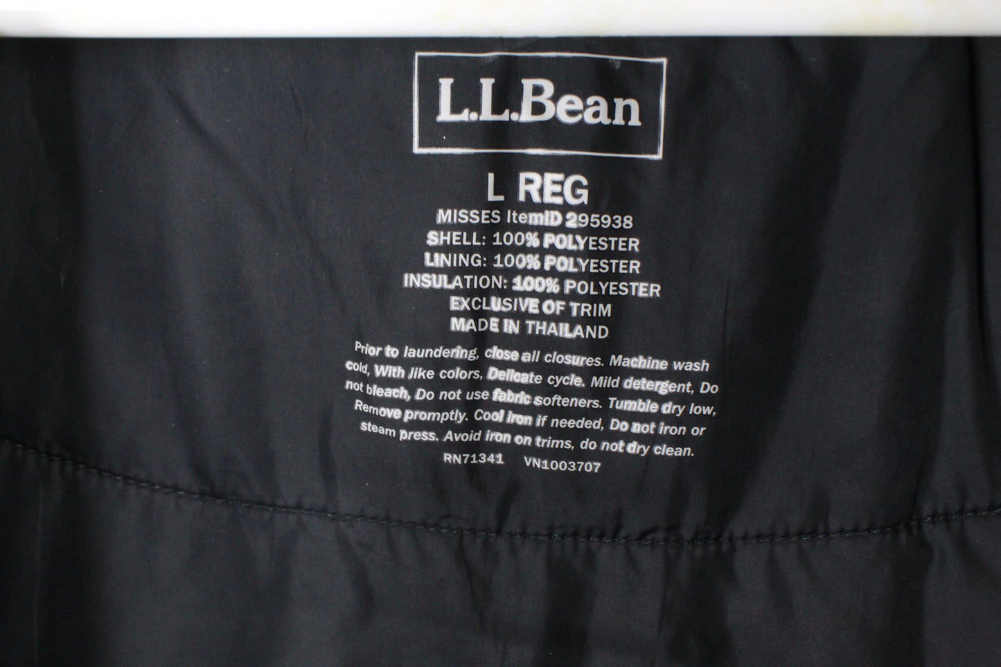 LL Bean Women's Full Zip Hooded Rain Jacket Polyster Quilted Black Size Large