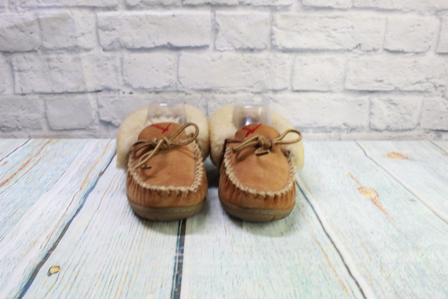 LL Bean Women's Brown Suede Wicked Good Shearling Lined Moccasin Slippers Sz 6 M