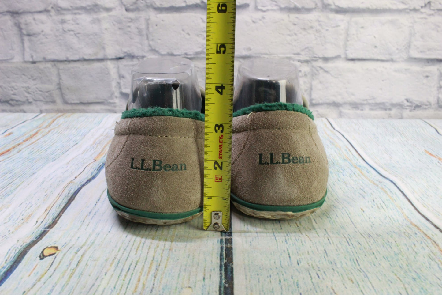 LL Bean Men's Gray Suede Fleece Lined Mountain Moccasin Slippers Size 9 M