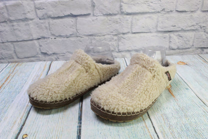 LL Bean Women's Cream Knit Wicked Good Fleece Lined Cozy Slippers Size 10 M