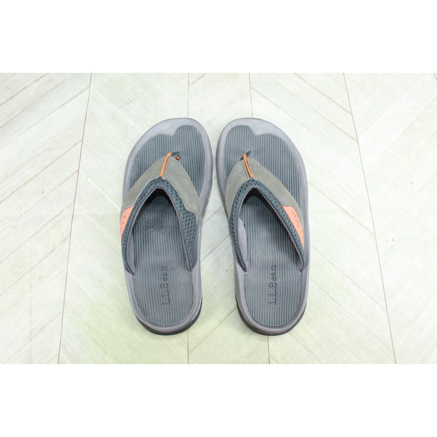 LL Bean Swift River Mens Gray Leather Slip On Perforated Athletic Flip-Flops 7 M