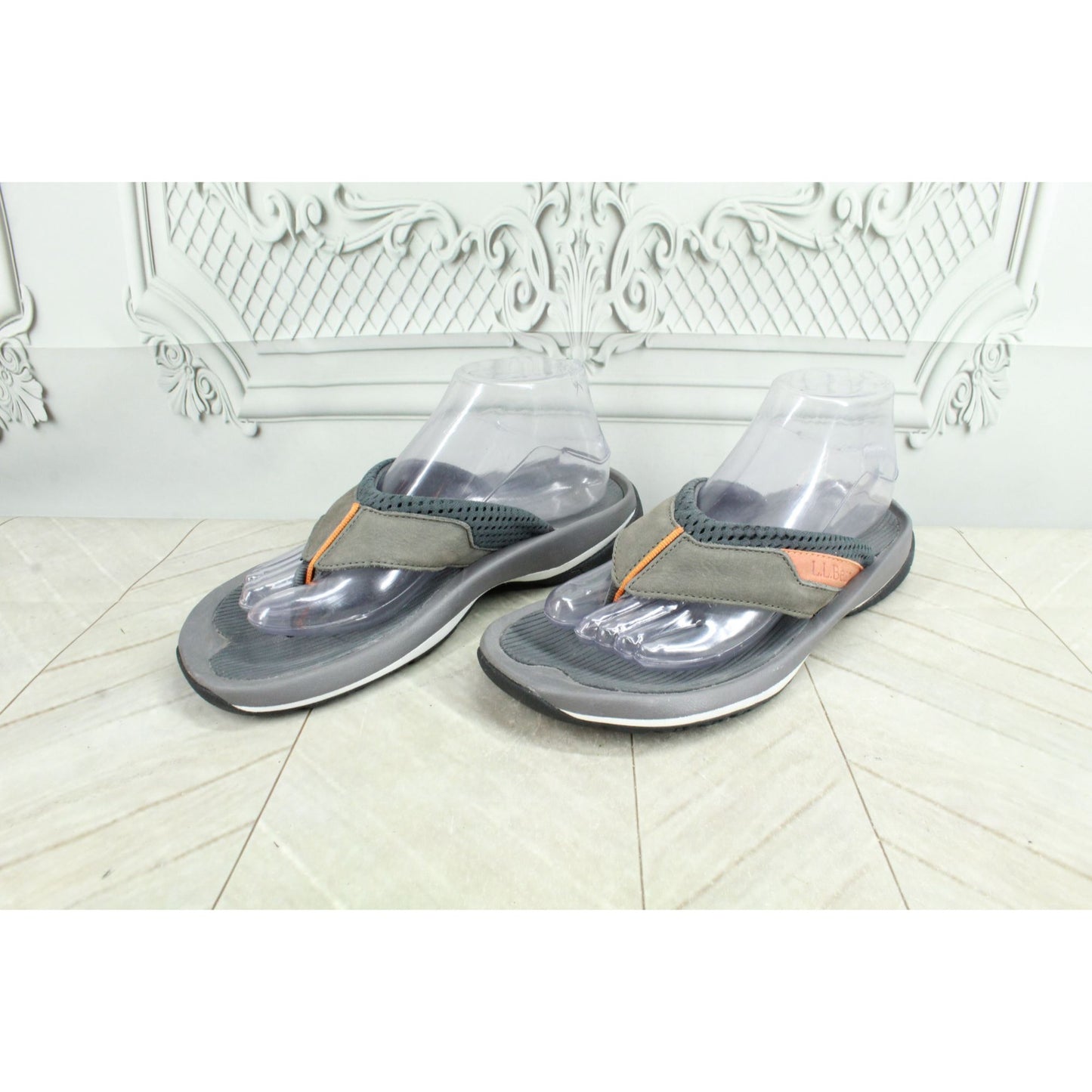 LL Bean Swift River Mens Gray Leather Slip On Perforated Athletic Flip-Flops 7 M