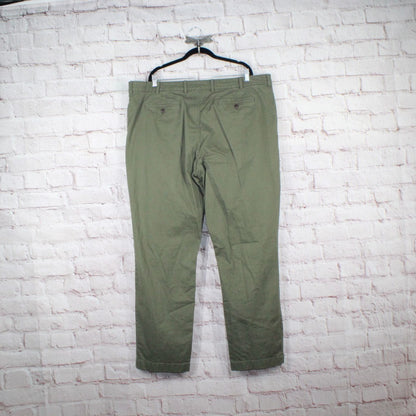 LL Bean Men's Lakewashed Green Stretch Classic Fit Straight Leg Pants Size 44