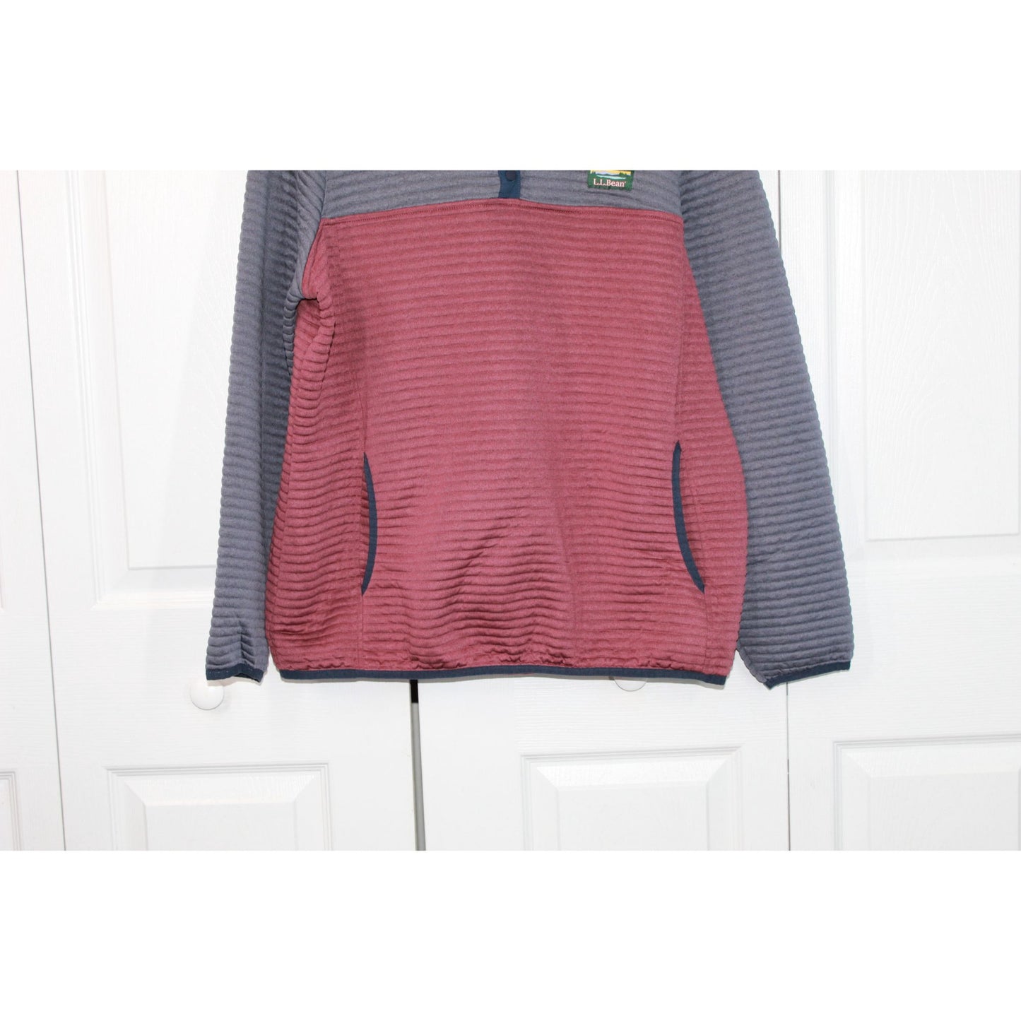 LL Bean Women's AirLight Pullover Colorblock Quilted Maroon Gray Size XL