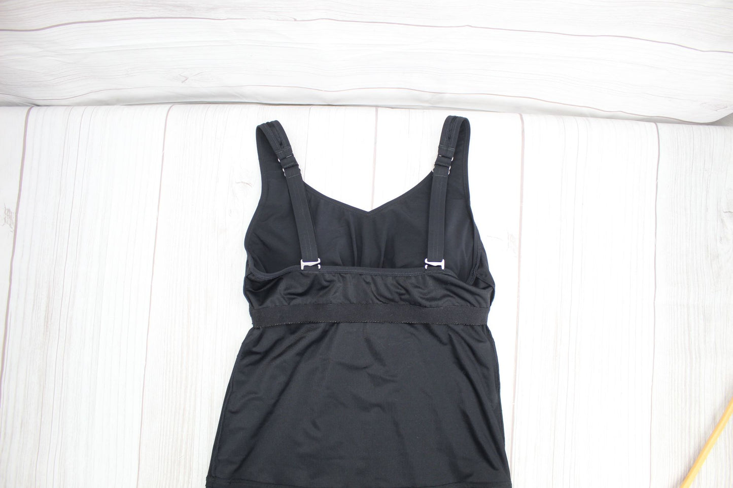 NWOT LL Bean Shaping Swimwear Soft-Drape Tankini Top Size 8 Retail: $89.00