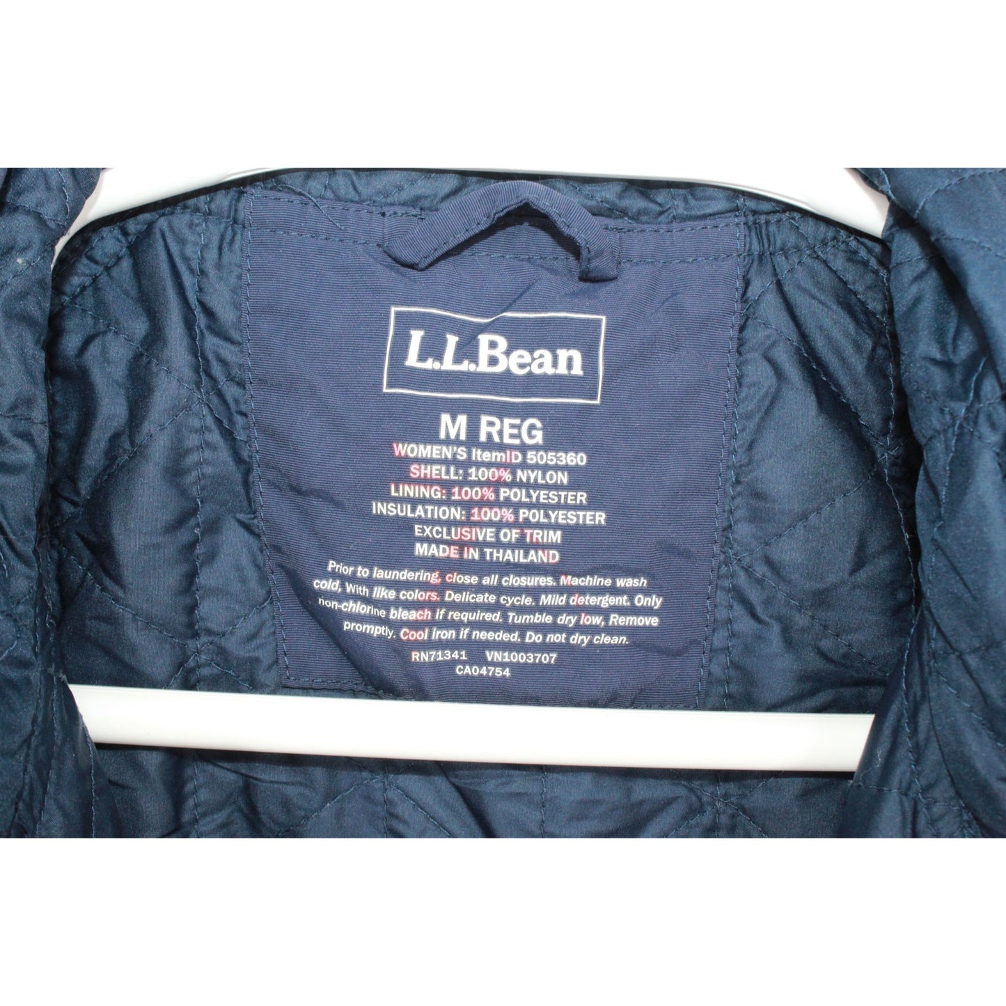 LL Bean Women's Mountain Classic Insulated Anorak Jacket Nylon Blue Size M