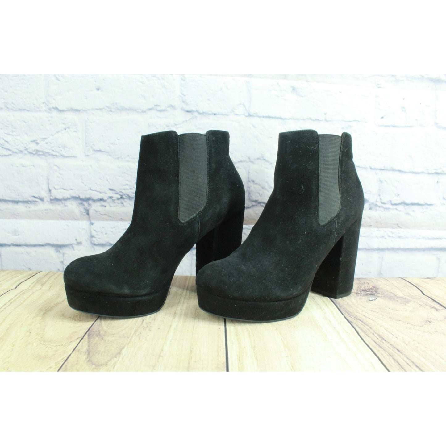 Kurt Geiger Women's Black Suede Pull On Chelsea Platform Heeled Boots Size 7.5