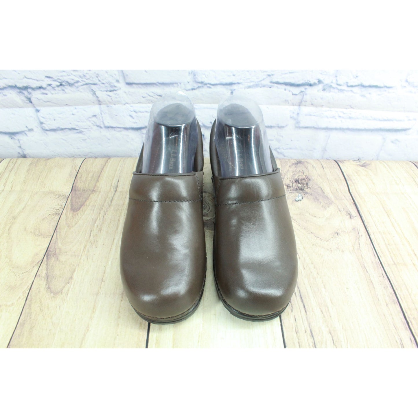 LL Bean Women's Classic Professional Clogs Brown Leather Size 8 M