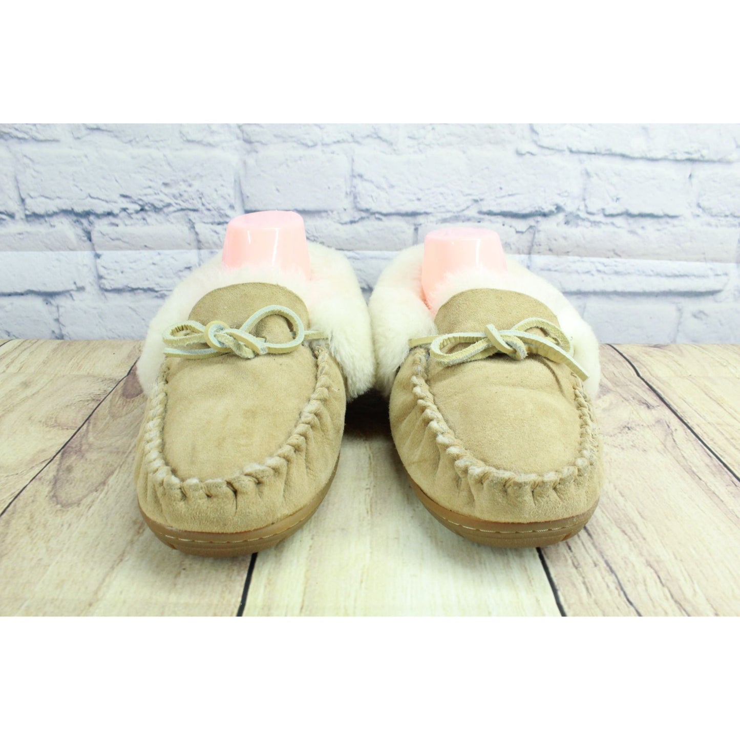 LL Bean Mens Cream Suede Wicked Good Shearling Lined Moccasin Slippers Size 10 M