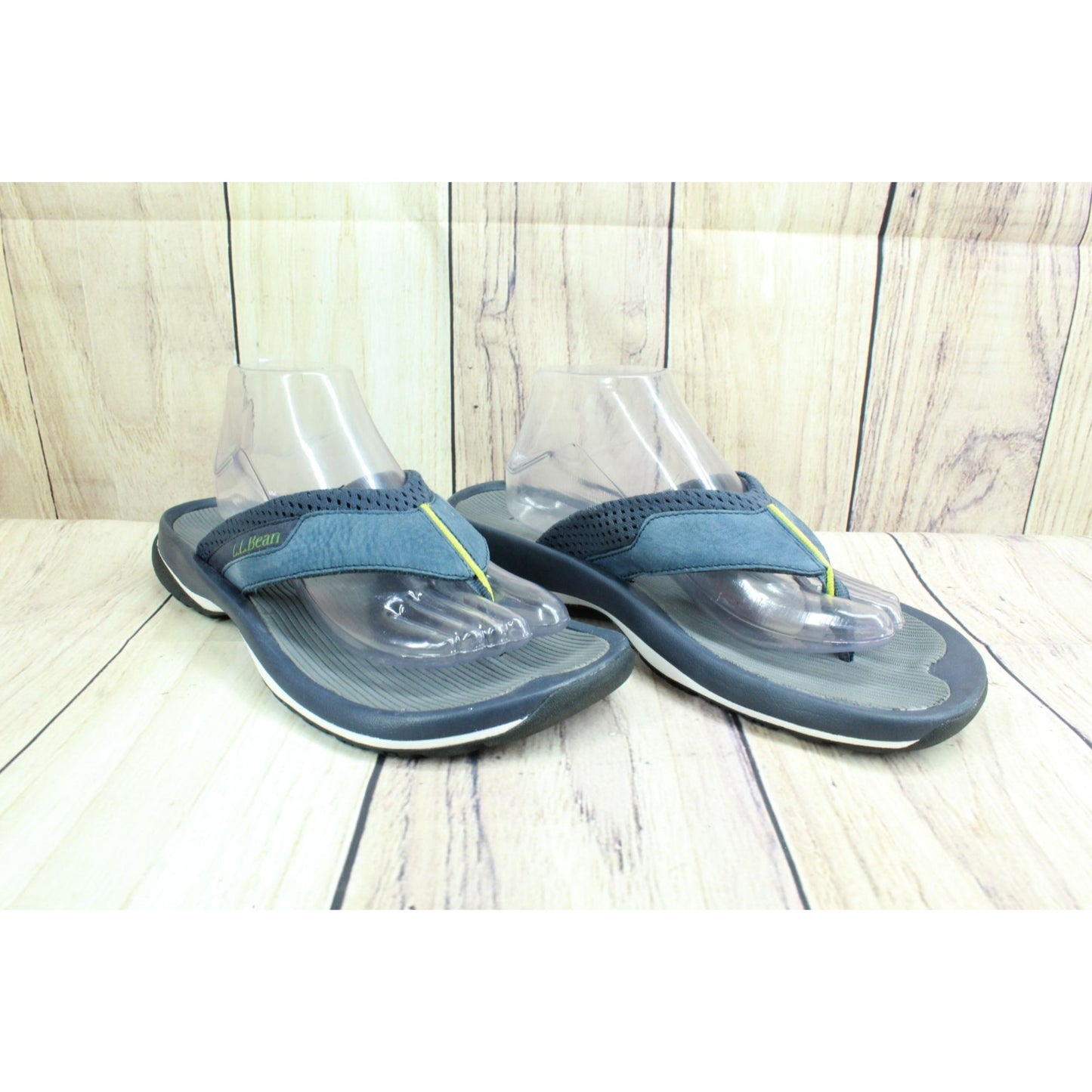 LL Bean Swift River Men's Blue Leather Perforated Comfort Sports Flip-Flops 9 M