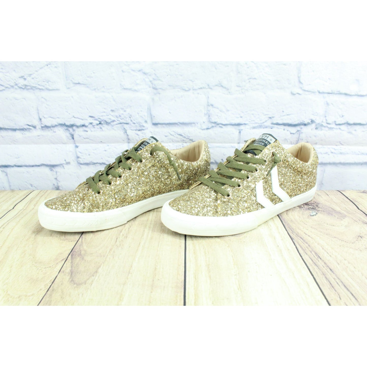 Vintage Havana Women's Gold Glitter Leather Lace Up Casual Sneaker Shoes Size 9