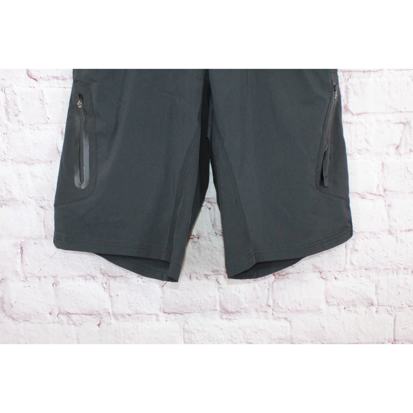 ZOIC Men's Ether 9 Cycling Short Lightweight Black Size L