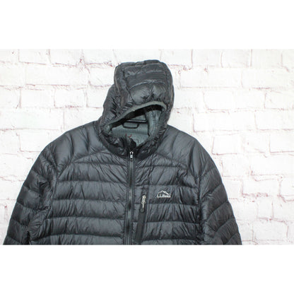 LL Bean Men's Ultralight 850 Down Hooded Jacket Quilted Black Size XL