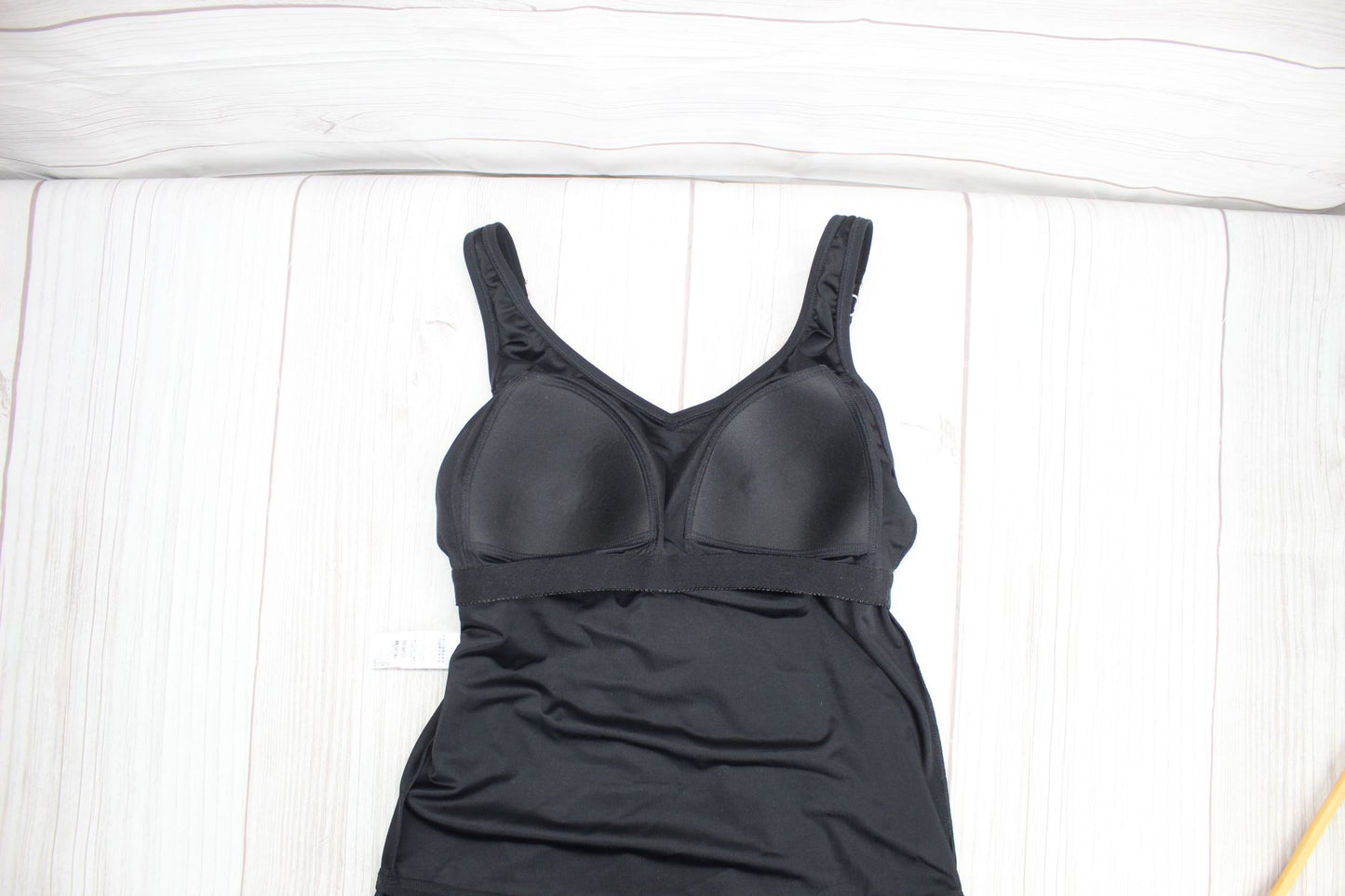 NWOT LL Bean Shaping Swimwear Soft-Drape Tankini Top Size 8 Retail: $89.00