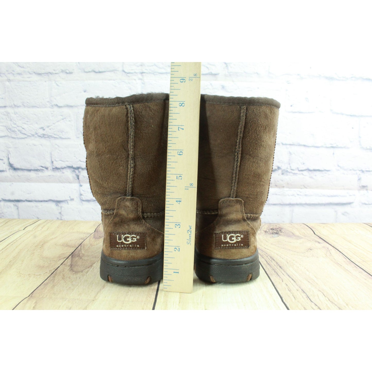 UGG  Ultimate TAS 5212 Women's Brown Suede Shearling Lined Winter Boots Size 7