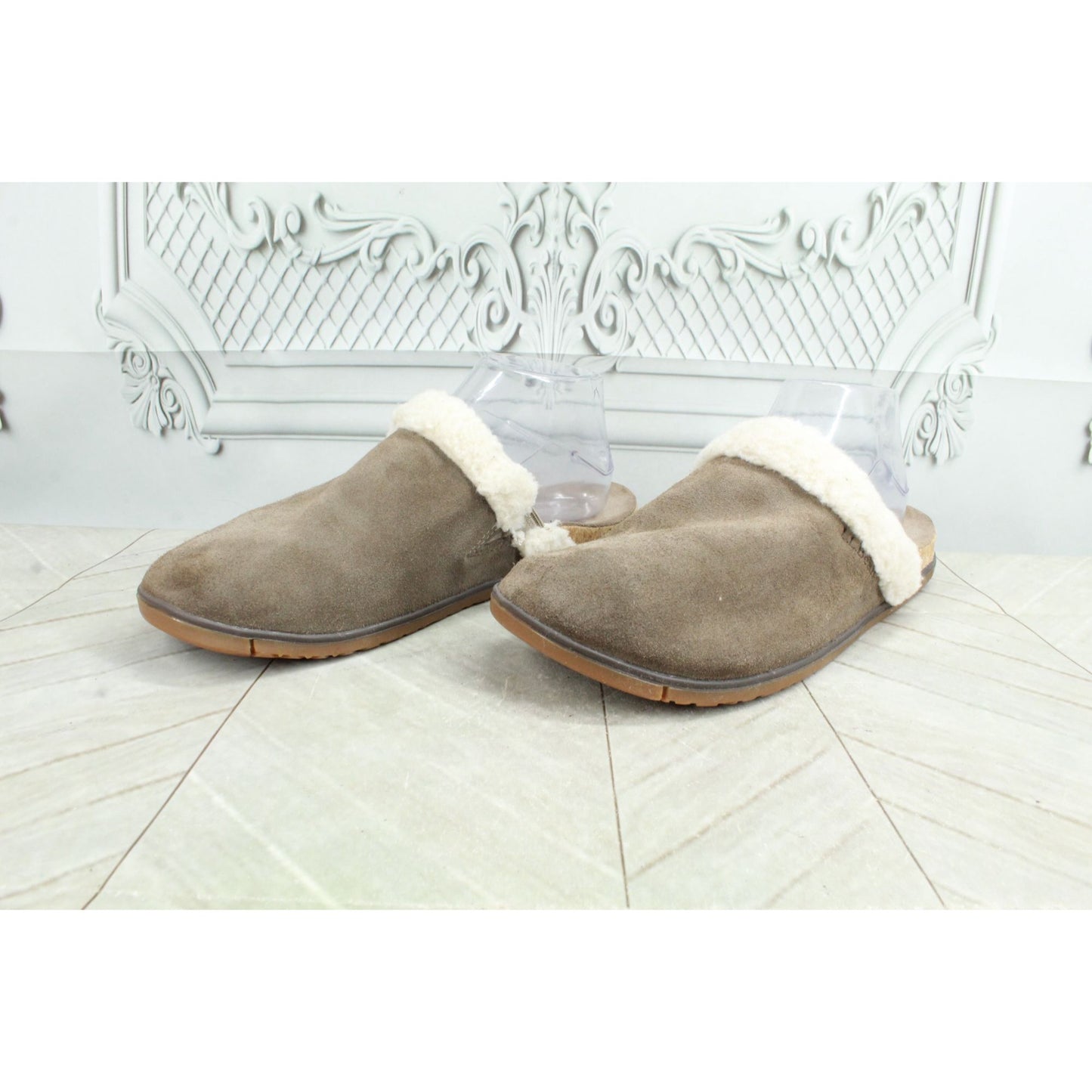 LL Bean Women's Go Anywhere Cozy Clog Fur Trim Suede Dark Cement Natural 10 M