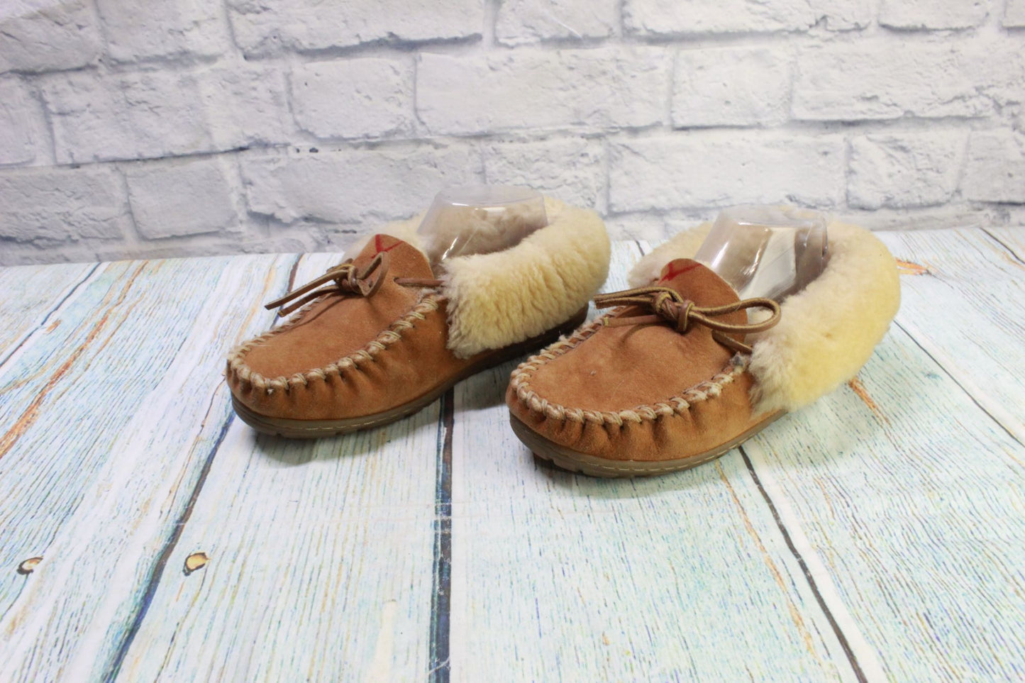 LL Bean Women's Brown Suede Wicked Good Shearling Lined Moccasin Slippers Sz 6 M