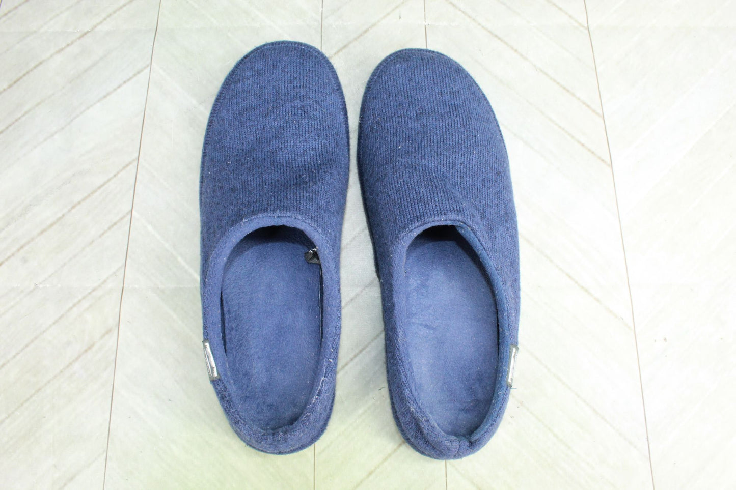 LL Bean Women's Blue Sweater Knit Fleece Lined Comfort Cozy Slipper Scuffs 11 M