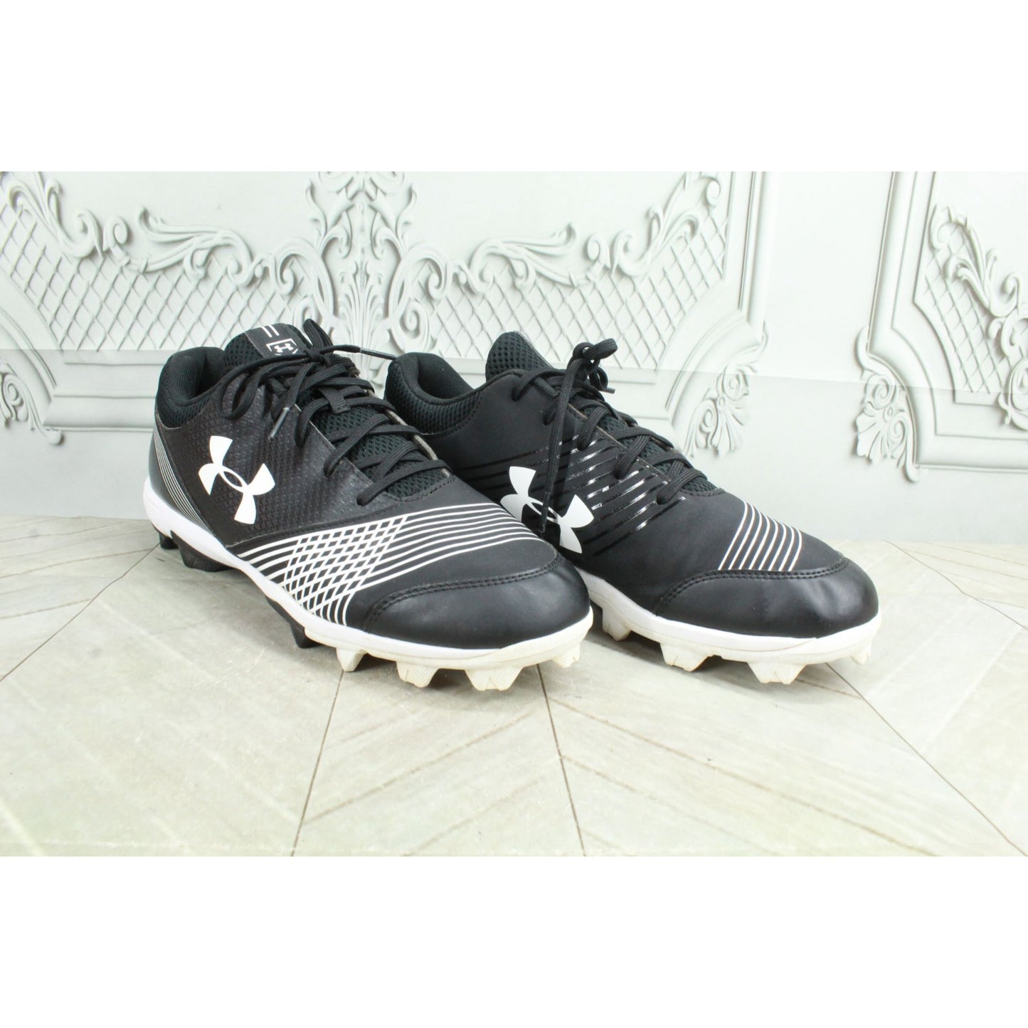 Under Armour Men's Black Nylon Lace Up Lightweight Athletic Cleat Shoes Size 12