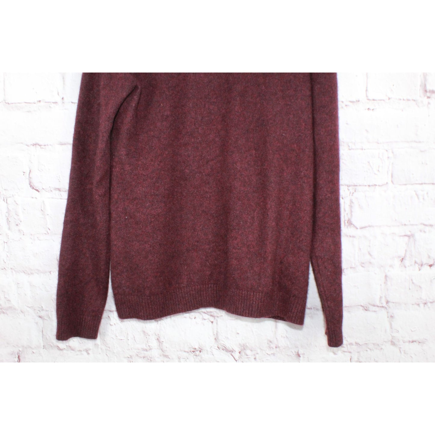 LL Bean Women's Classic Cashmere Crewneck Sweater Soft Stretch Deep Wine Small